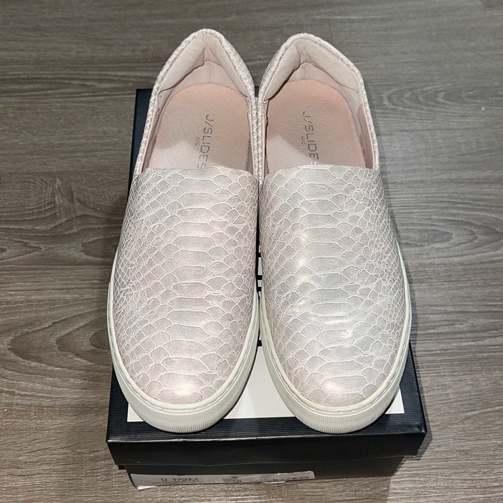 Womens Metallic pink Jslides